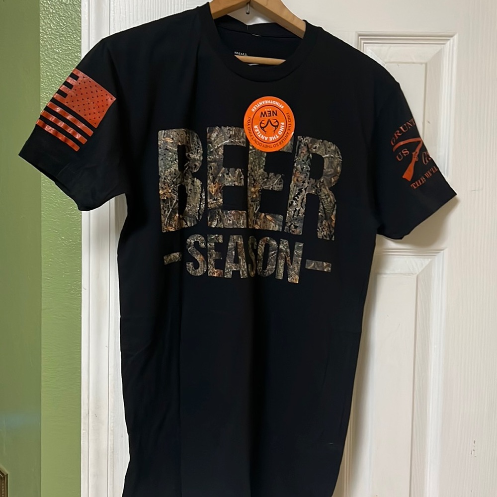 NWT Grunt Style beer season tshirt men’s